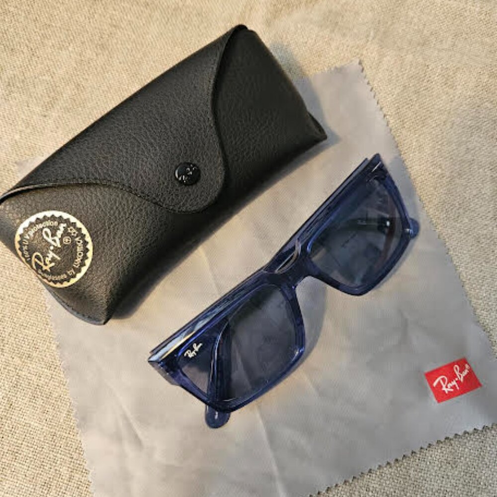 Ray-Ban Mega Wayfarer Blue